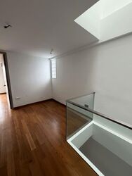 Simon Lane (D19), Terrace #561166041